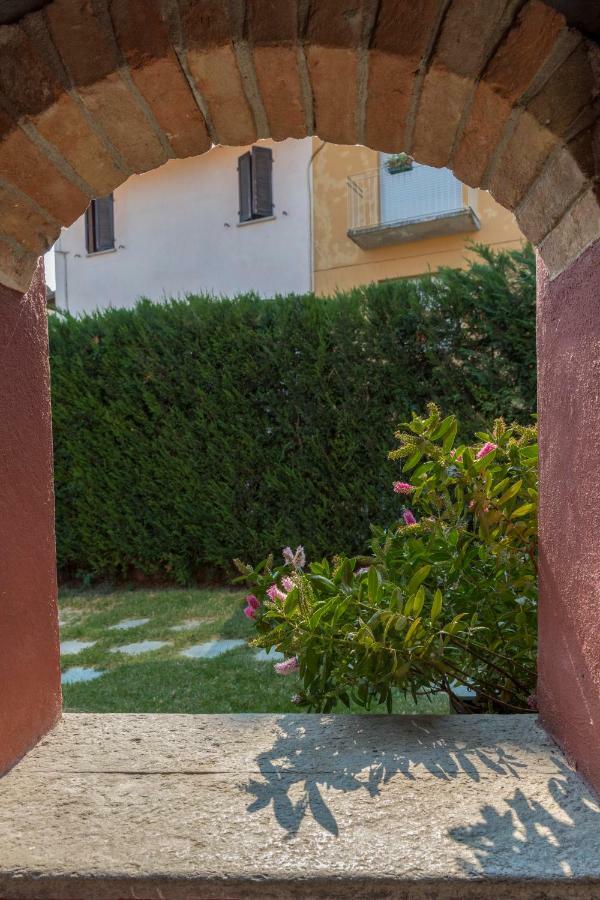 Goccia Di Vino La Morra